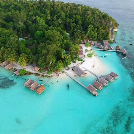 Nus Homestay Raja Ampat Kri Exteriör bild