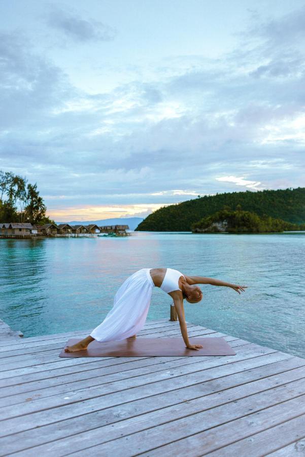 Nus Homestay Raja Ampat Kri Exteriör bild