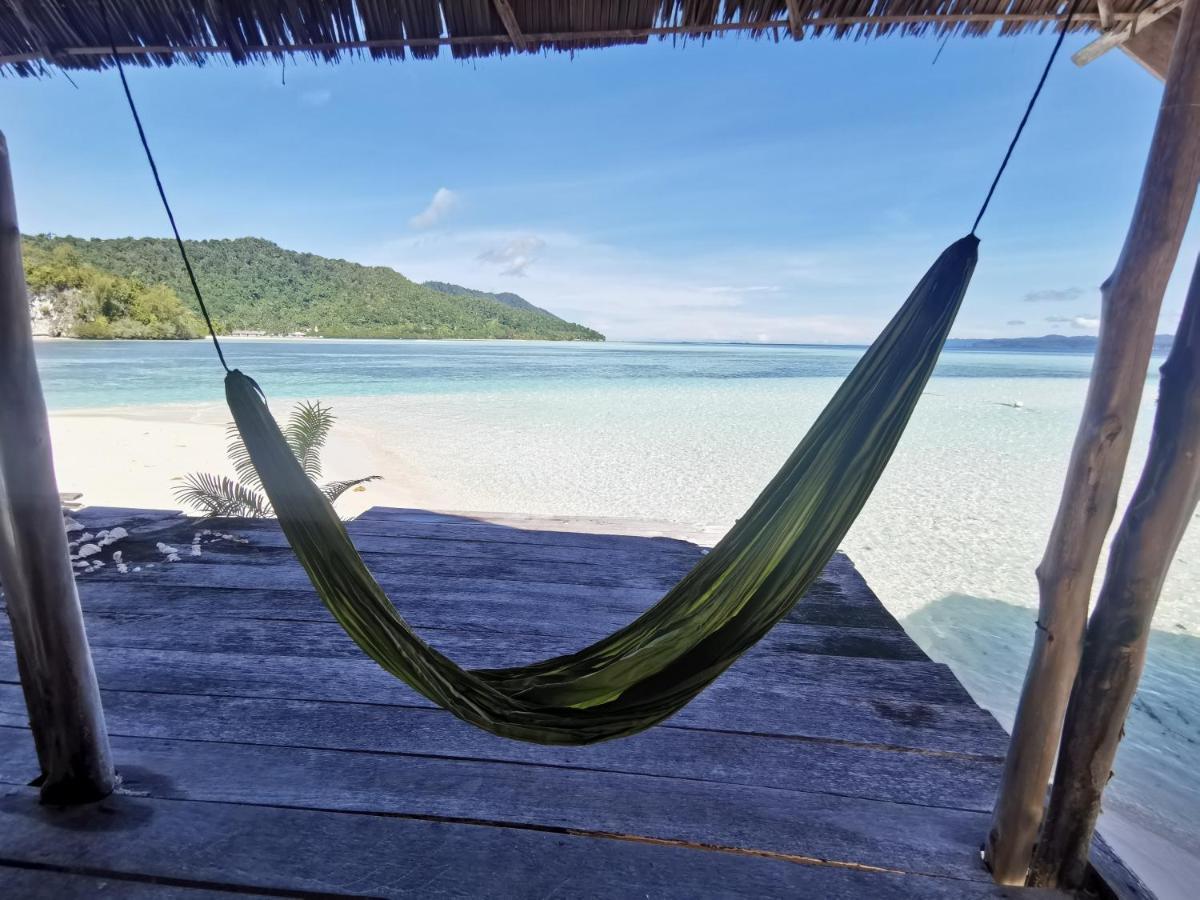 Nus Homestay Raja Ampat Kri Exteriör bild