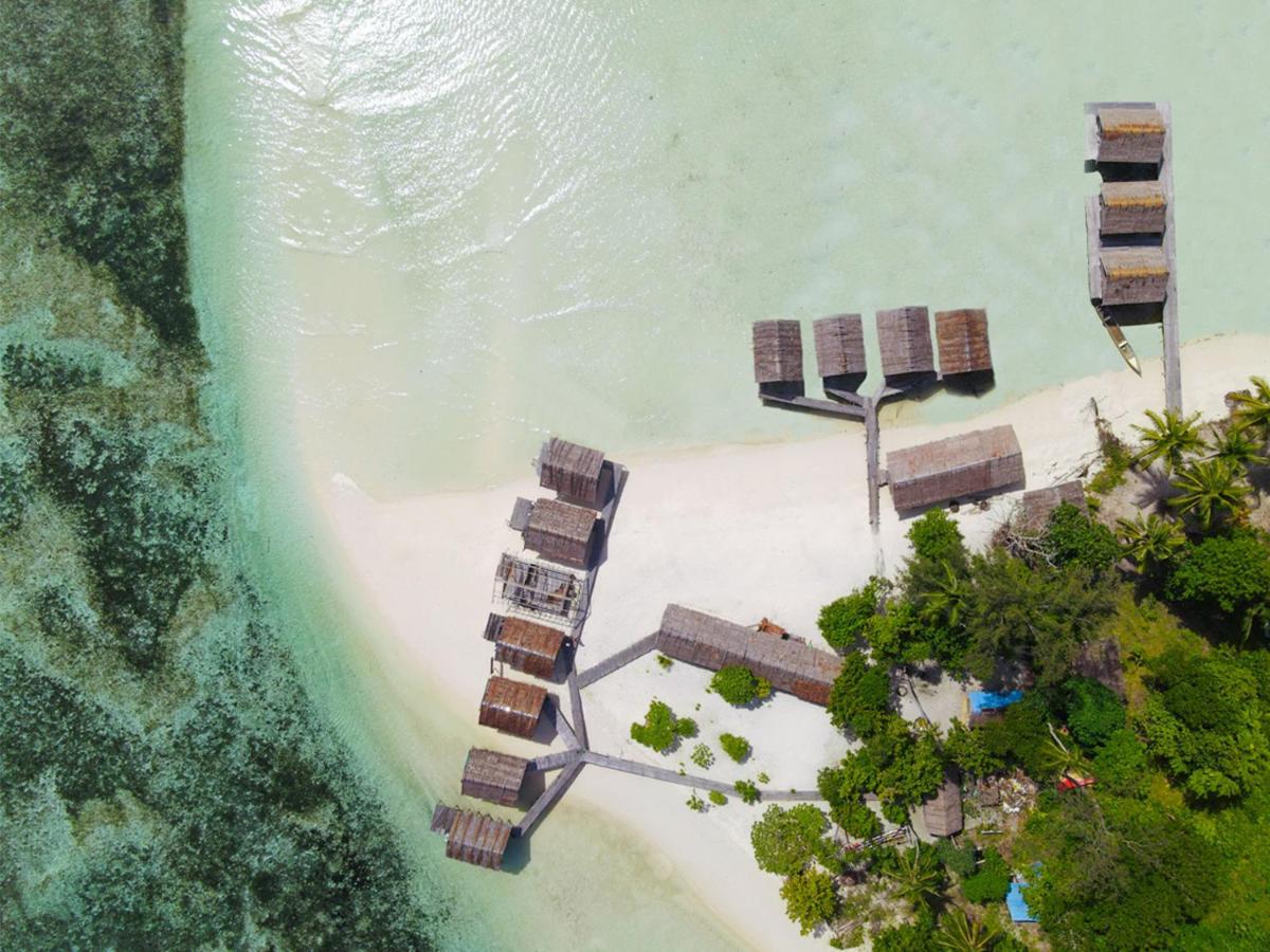 Nus Homestay Raja Ampat Kri Exteriör bild